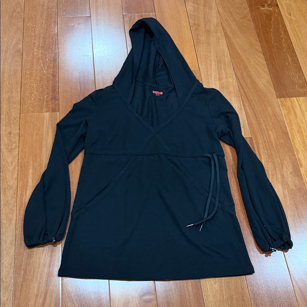 NWOT SPANX Women's Black Spanx Cinch-It Hoodie sweatshirt Size M - Picture 3 of 11